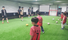 한국타이어, 취약계층 아동위해 임직원 ‘축구 교실’ 봉사활동