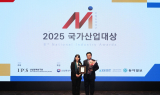동국제약 ‘인사돌’, 2025 국가산업대상 잇몸약 부문 대상 수상