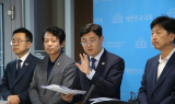 이정문, '상법 개정안' 재발의…'3%룰' 반영