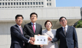 포항지진 피해소송 지원 ‘길’ 열렸다. . .공익소송 비용 지원 조례 제정