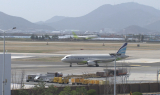 김해공항 국제선 활기…