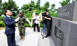 유정복 인천시장, 연평도 찾아 안보·관광 점검