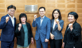 한국타이어, 대전시 목상동 주민공동 목욕탕 확장 준공식