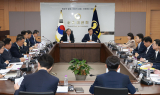 美 관세 피해기업에 민관 267조원 금융지원 나선다