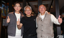 젠슨 황, 경주서 ‘AI 협업’ 예고…전날은 이재용·정의선과 ‘AI 치맥 회동’