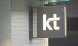 KT, 위약금 면제 첫날 1만명 이탈…절반 이상 SKT로