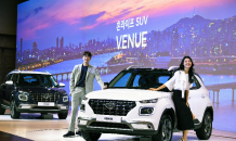 현대차, 소형 SUV ‘베뉴’ 출시…“밀레니얼 세대 공략”