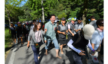 제1회 원주맨발걷기 축제, 뜨거운 관심 속에 성료 ... 