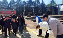 문금주 예비후보, 설 맞이 귀성객에 '귀향 인사'