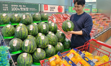 롯데마트·슈퍼 “AI가 맛있는 수박 고른다”